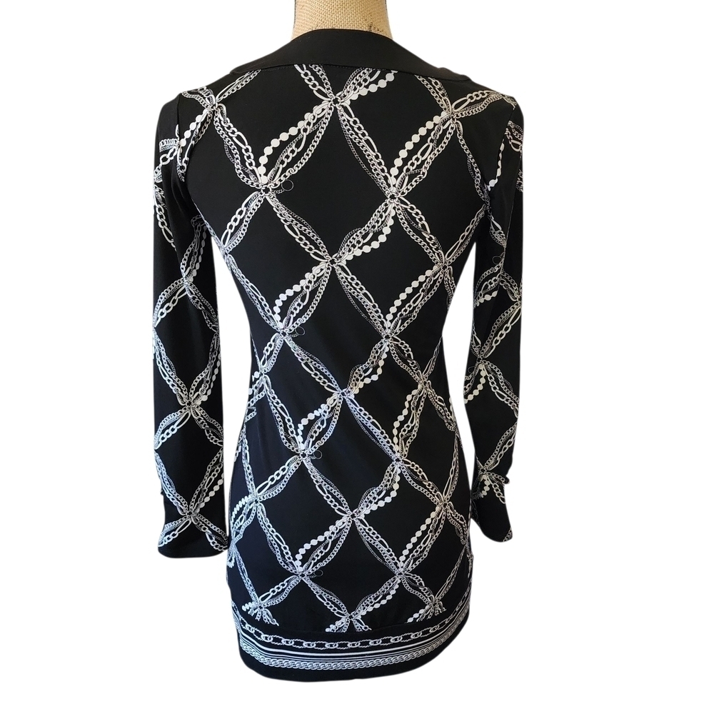 White House Black Market Chain Print V-Neck Tunic Dress – XXS - Picture 4 of 7